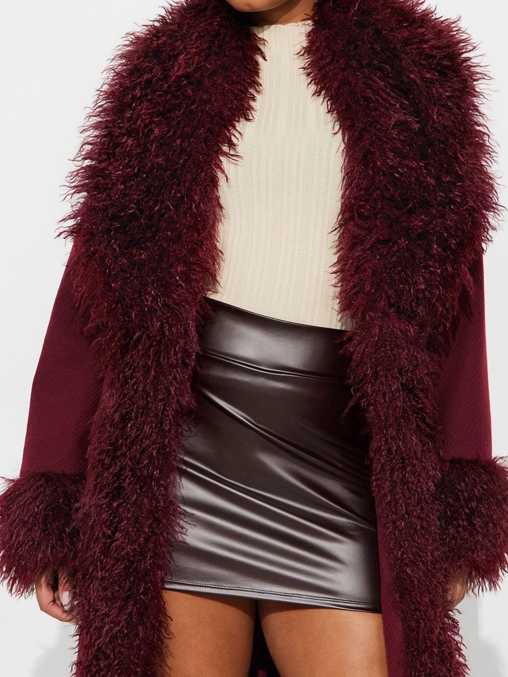 Fur Coat - Picture 5 of 8
